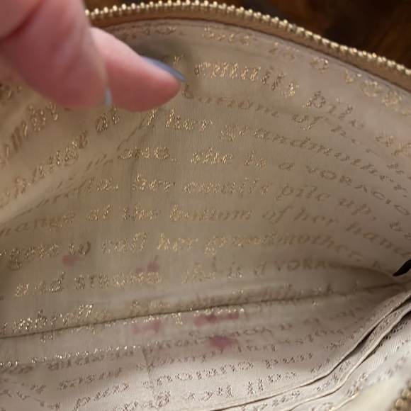 Authentic Kate Spade wristlet in gold - Picture 4 of 7